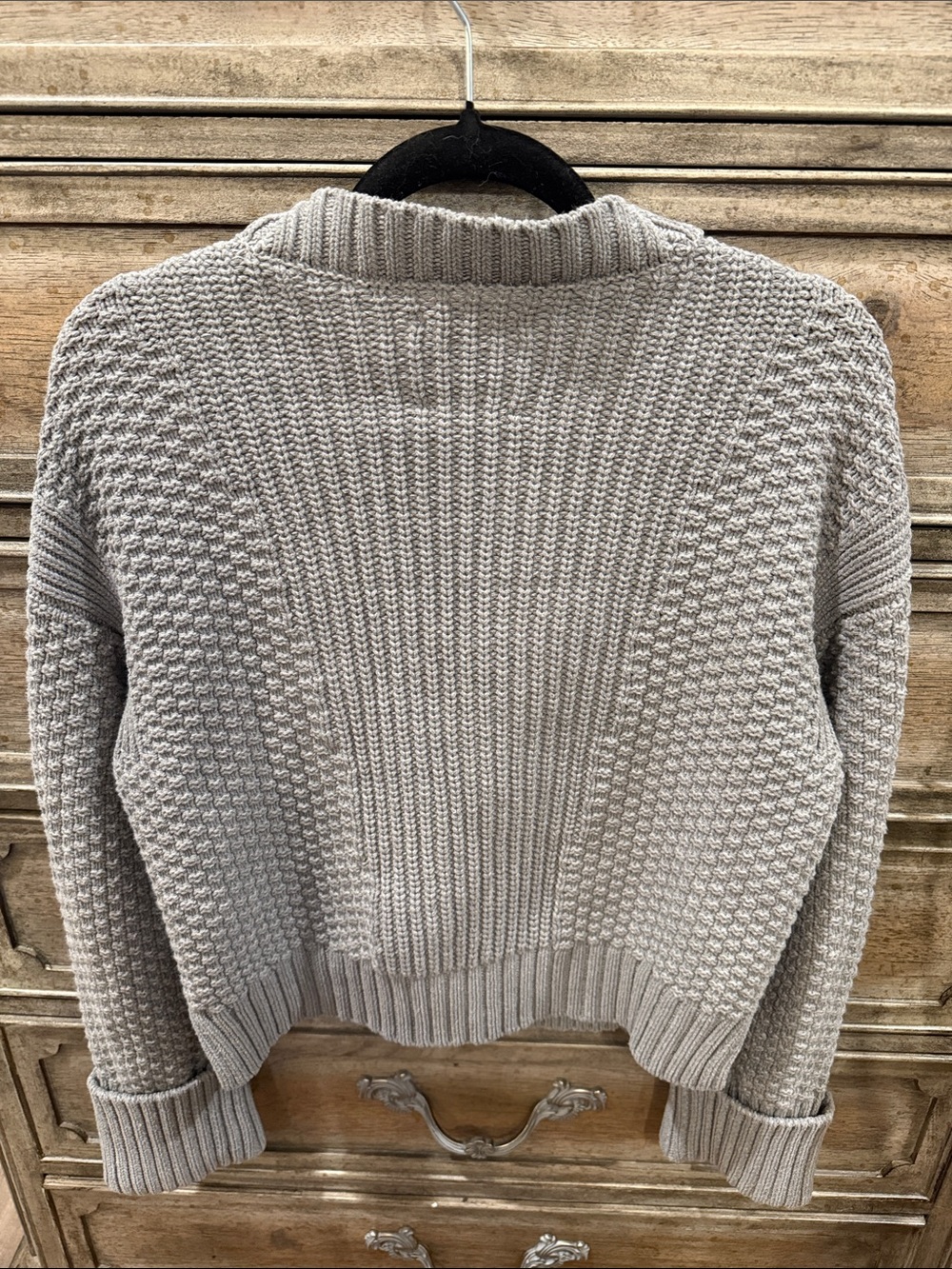 Abercrombie & Fitch Women's Gray Button-Front Knit Cardigan Sweater Sz. Sm - Picture 3 of 3